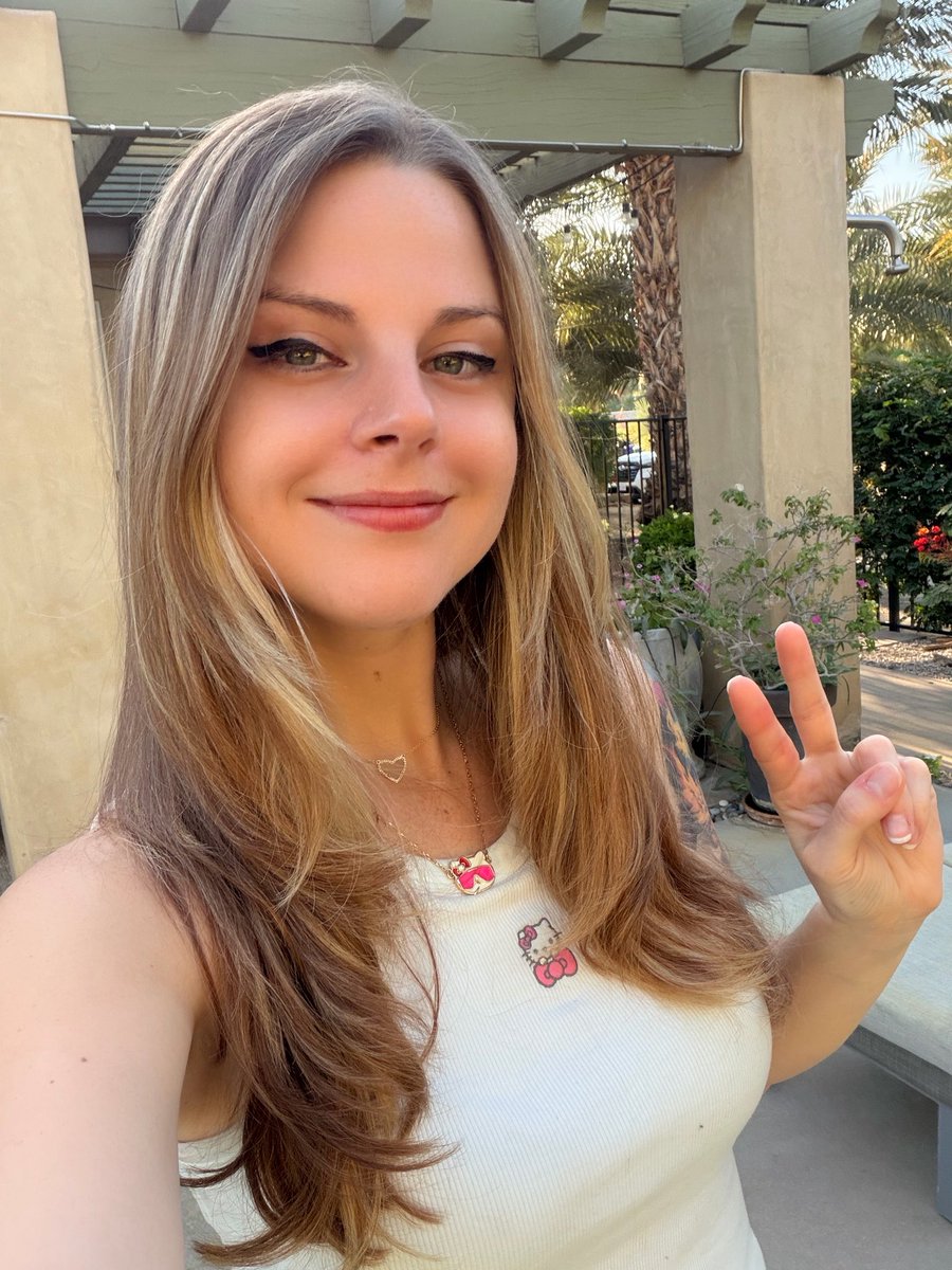 Ashley tweet media