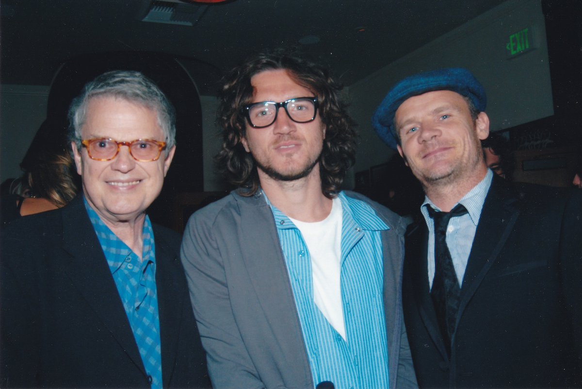 joshhaden's tweet image. Charlie Haden: Photos, Pt. 5, by @joshhaden

open.substack.com/pub/joshhaden/… 

#charliehaden #jazz #jazzmusic #flea #johnfrusciante #redhotchilipeppers #alanbroadbent #silverlakeconservatoryofmusic