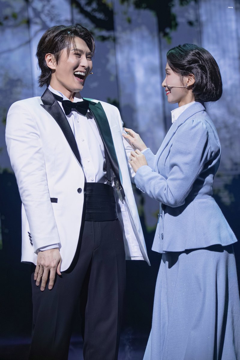 jeong_pic's tweet photo. 260430 스윙데이즈

유일형 役 | #박은태
호메리 役 | #이정화

봄이 오면 만날까요 그대와 https://t.co/hOJy77H6a2