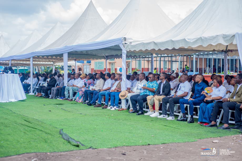 TRANSCO passe au numérique, une révolution pour le transport public en #RDC

La société TRANSCO a officiellement lancé ce vendredi 01 mai 2026, son système de billetterie électronique, sous la conduite de son Directeur général, Jérémie Kilubu Matondo, en présence du Secrétaire