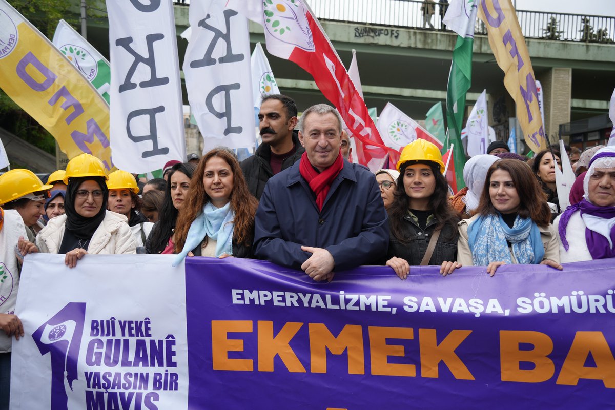 DEM Parti tweet media