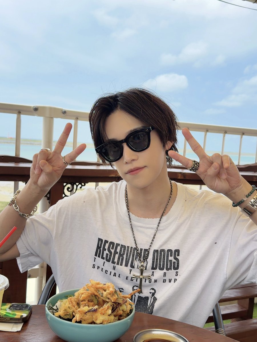 senga_beautych's tweet photo. 📸 off shot

1週間お疲れ様でした✌🏻

GWお休みの方もお仕事の方も、ぜひ千ちゅーぶ動画で一息ついてください😮‍💨✨

#いつもココロに千ちゅーぶ https://t.co/dpubDRPJ0b