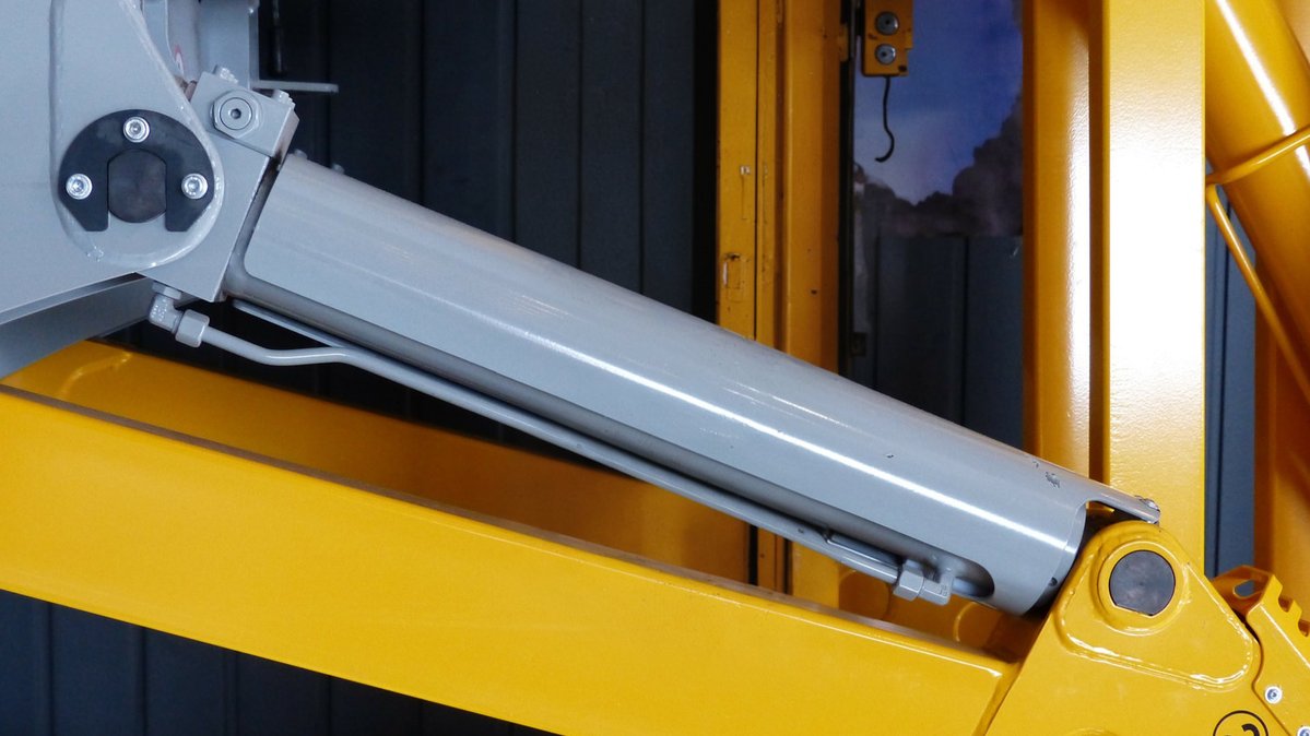 AmindusC's tweet image. Our step-by-step guide covers selection criteria, sizing formulas, mounting options, and installation tips to choose and size a hydraulic cylinder for your needs. 

Read the full guide: wix.to/7jGHxNm 
#Hydraulics #HydraulicCylinder