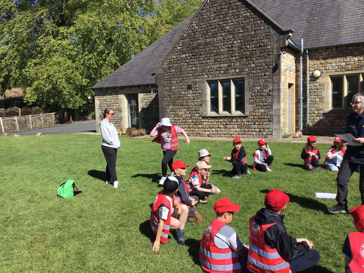 KincraigY4's tweet image. Yesterday we had a fantastic trip to Abbeystead! #Geography #outdoorlearning #culturalcapital