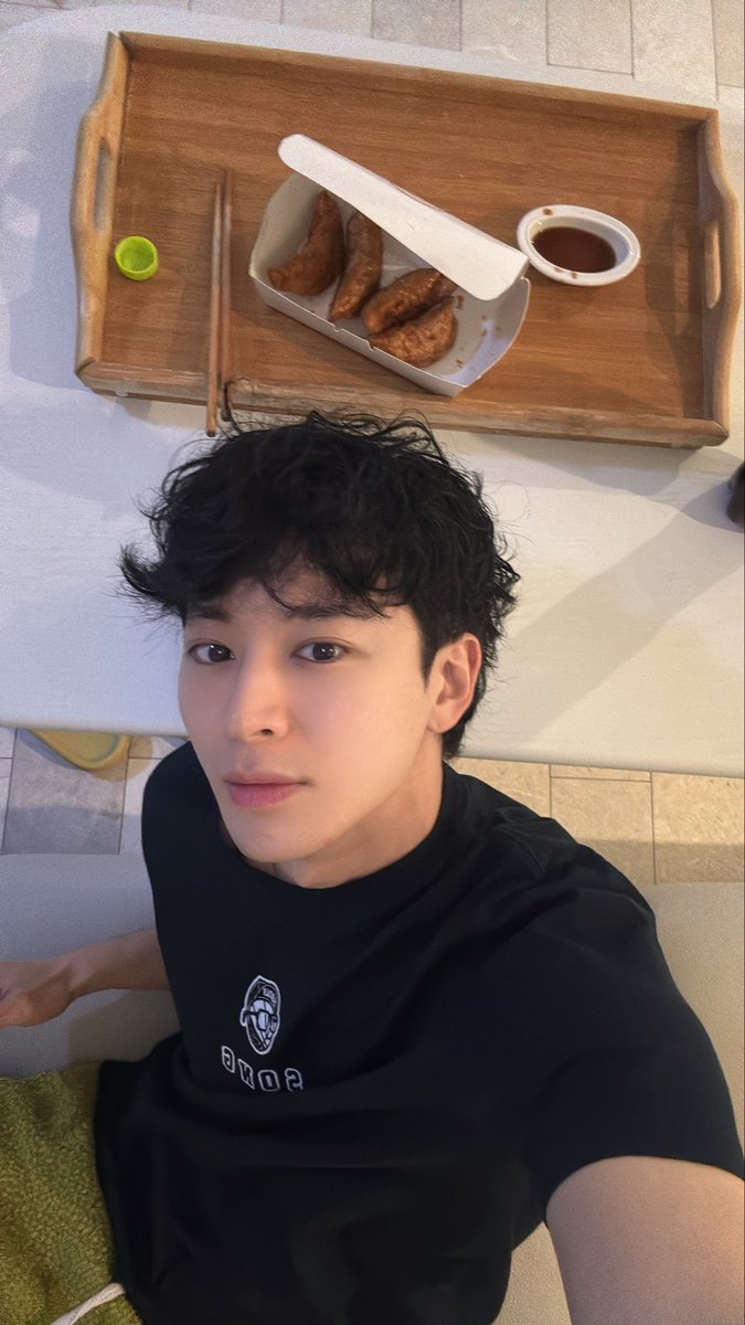 sssong6823's tweet photo. 보영만두와 추억🥟 https://t.co/DBOK36uoka