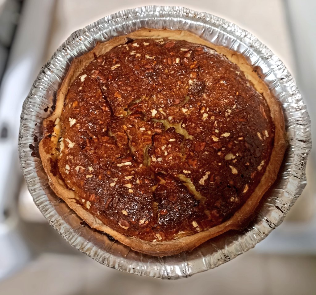 FundacionToby's tweet photo. Ya salieron del horno los de mango y los de nuez! Quien dice yo! Hagan sus pedidos por dm o al 5585578277 🧡

También de tenemos de plátano, de manzana vegano y de brownie con queso https://t.co/b9zoEoi0hM