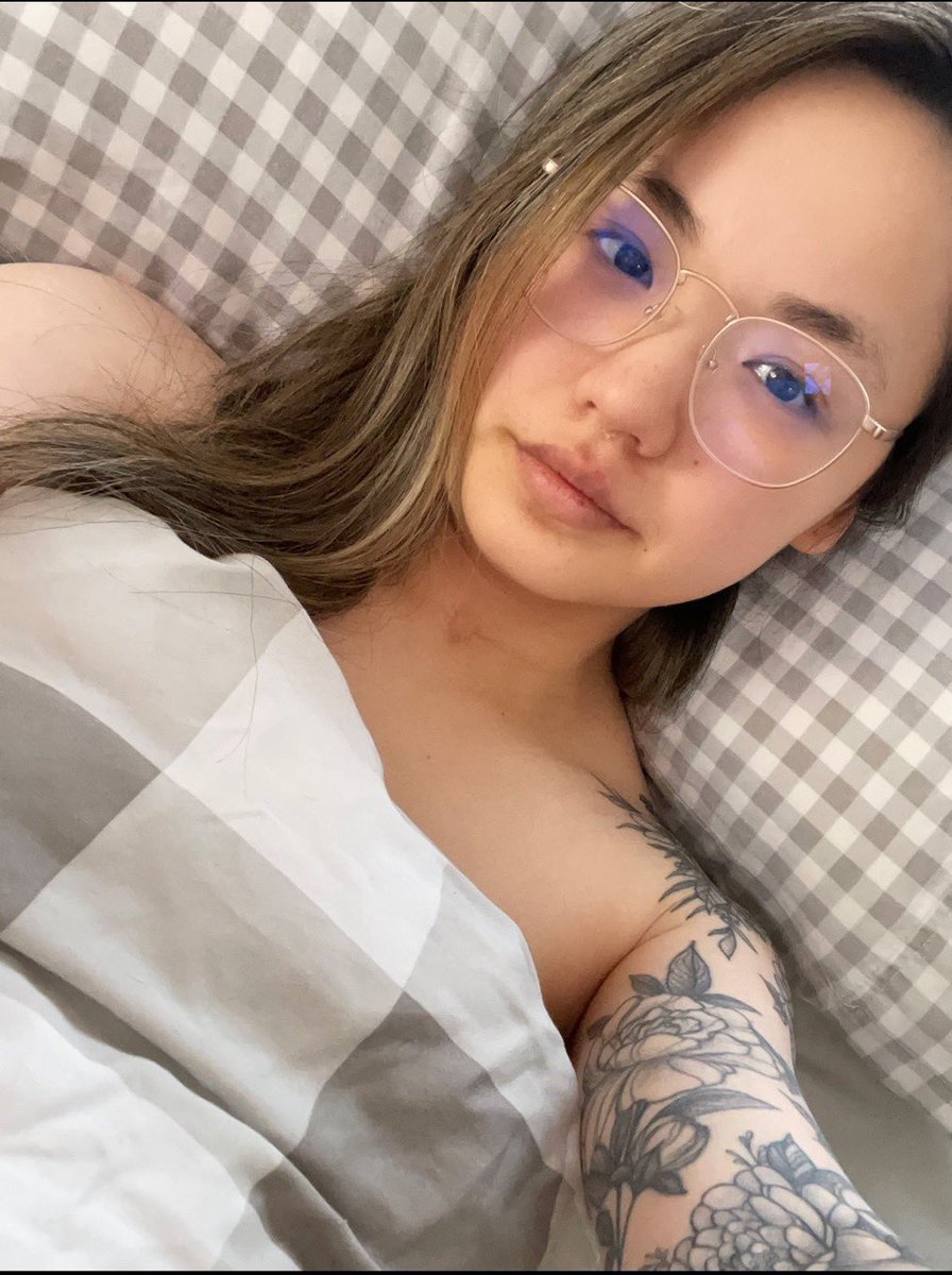 Violet Lin ™️ tweet media
