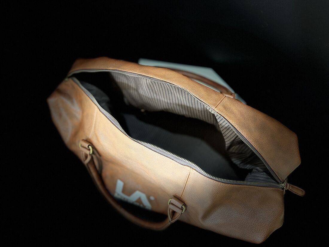 LAMuscle's tweet image. Celebrity Gym Bags by LA Muscle
If you are interested in owning one, please email info@lamuscle.com
lamuscle.com/knowledge/news…
#gymbag #celebrity #lamuscle