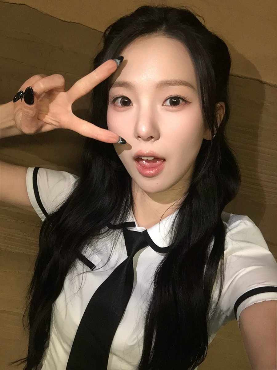Yujinators🐰 tweet media