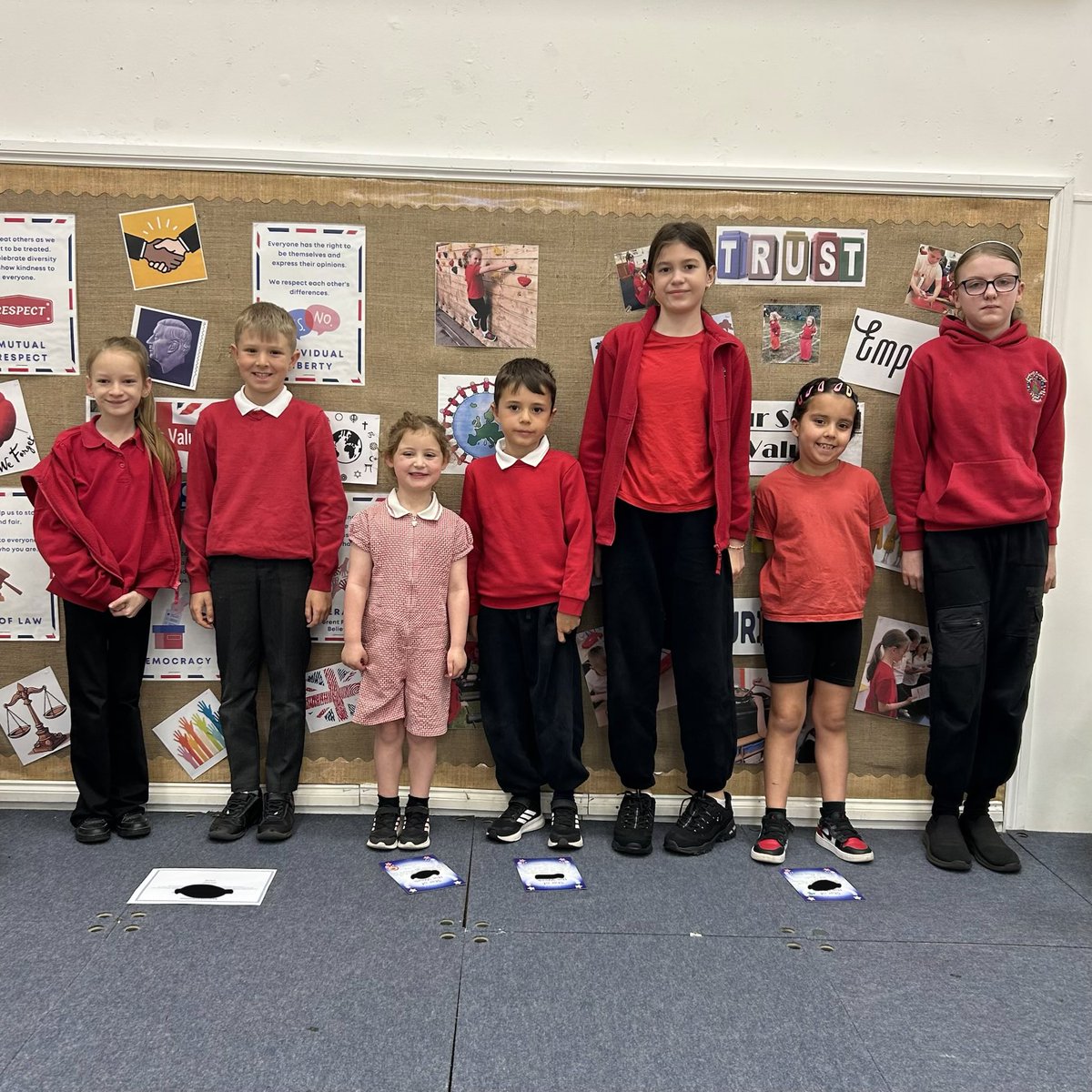 luckwellprimary's tweet photo. Congratulations to everyone who received a certificate in today’s Celebration Assembly. #Luckwell @ExcaliburAT 🫶 https://t.co/ldJfVr5i4W