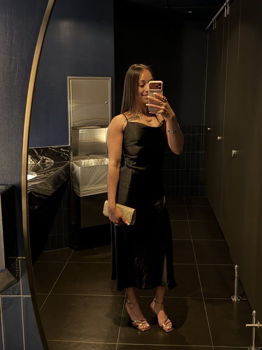 sadgirlsgojim tweet media