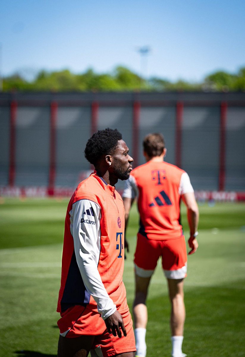 Bayern & Germany tweet media