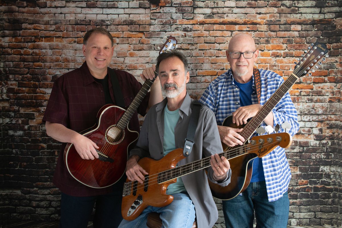 GrottoPizzaPA's tweet image. Live entertainment tonight at Grotto Pizza! 🎶

Harveys Lake: Area 52 @ 7pm  
Wilkes-Barre: Joan DeGaramo @ 6pm  
Edwardsville: Triple Fret @ 8pm

#LiveMusic #GrottoPizzaPA #NEPA #PizzaNight #SupportLocal #MusicEvents