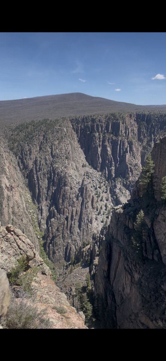 Sierra8486's tweet image. This time last year I had my heart ripped out and my world turned upside down in the most beautiful place I’ve ever been by someone I trusted implicitly. I’m still healing and growing but I can’t wait to go back and make new and happier memories in this gorgeous park. #colorado