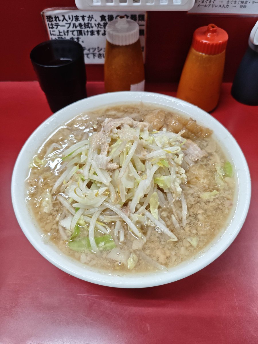 waseimaru's tweet photo. 川崎二郎好き
大ラーメンニンニクアブラ
お肉美味しいから次は豚増しにする。 https://t.co/cHrSy8a6cx