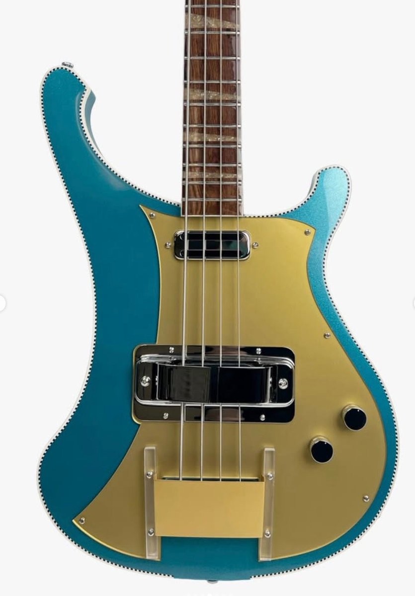 rushisaband's tweet image. Friday #Rush updates! Rush on their unlikely reunion and upcoming "Fifty Something" tour in new @NYTimes interview, Rickenbacker gives Geddy Lee a new custom Rickenbacker 4000V Bass, Happy 19th anniversary to "Snake &amp;amp; Arrows", and more ... rushisaband.com/blog/2026/05/0…