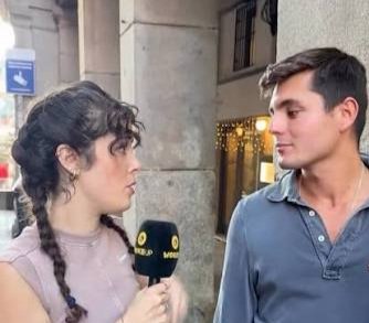 Todos los que critican a Vito Quiles sueñan con ser como él.

Ya hemos visto a nuestra cuñada de confianza y a la Red Fraggle podemita copiarle en la calle, y el último es uno de los Rubén Sánchez copiando su gira.

Spoiler, ninguno tendrá jamás la repercusión de Vito.