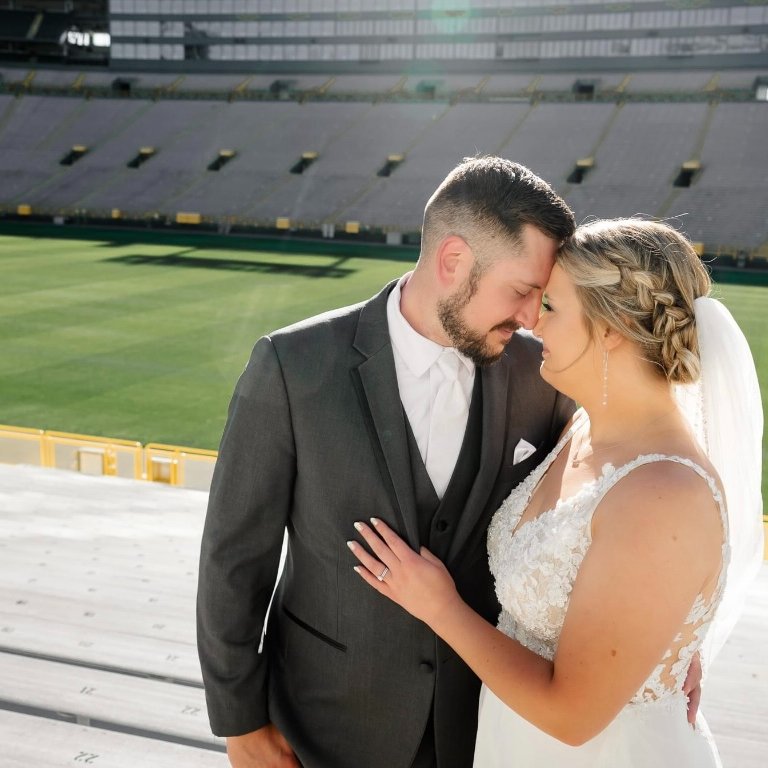 packeverywhere's tweet photo. Rings sure to do look good at @LambeauField! 💍😉

Congratulations to the VanAntwerp's! https://t.co/BBA54rtSGA