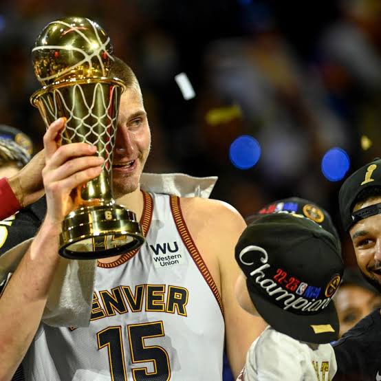 Nuggets Lead tweet media