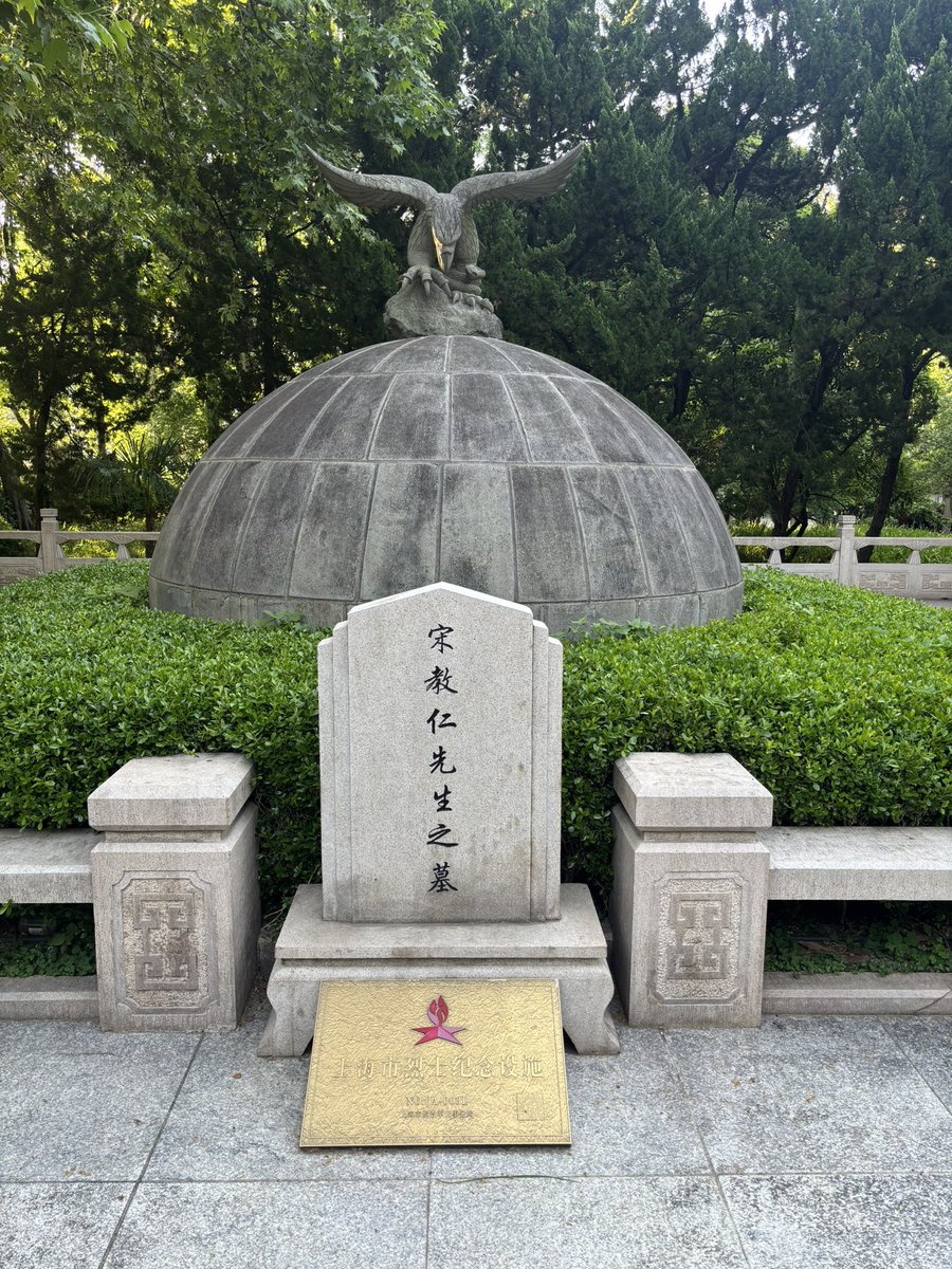 Bot D（淡推版） tweet media