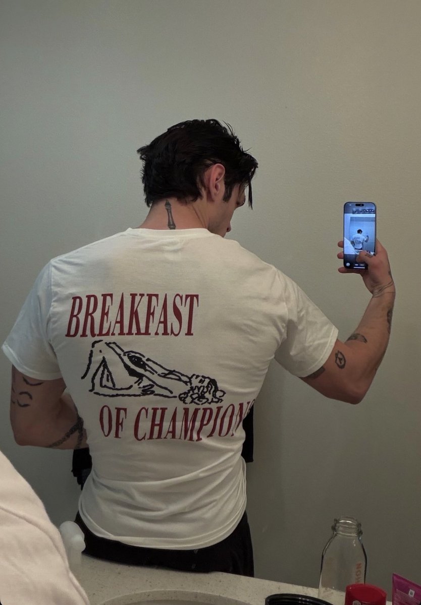 𝐏𝐇𝐎𝐄𝐍𝐈𝐗. tweet media