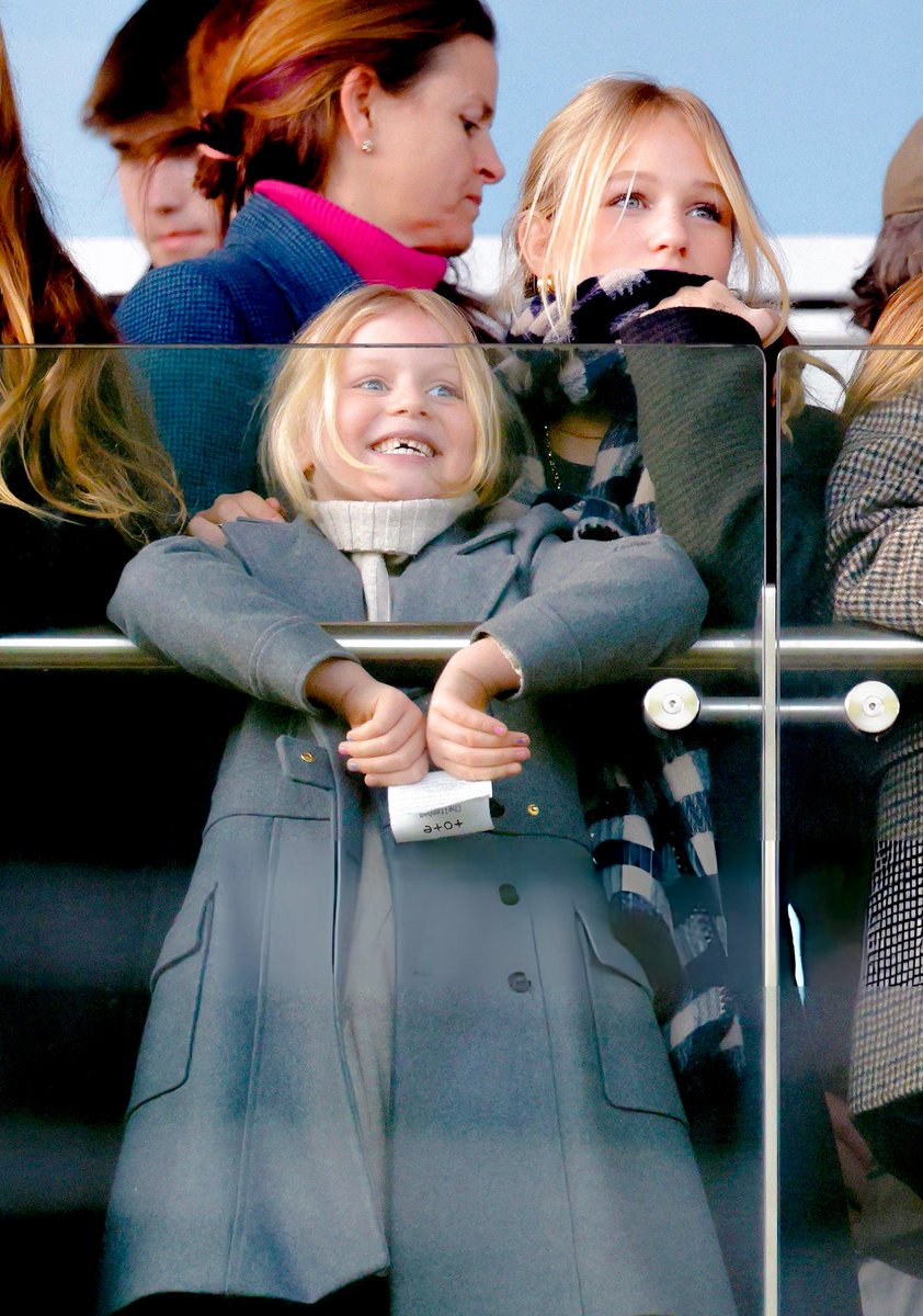 royalchildren_'s tweet photo. Isla Phillips and Lena Tindall attend the New Year's Day Racing Meet, at Cheltenham Racecourse in Cheltenham, England 🏇 -January 1st 2026.
.
📷 : Max Mumby/@GettyImages
.
#IslaPhillips #LenaTindall https://t.co/NHgOQMlSDL