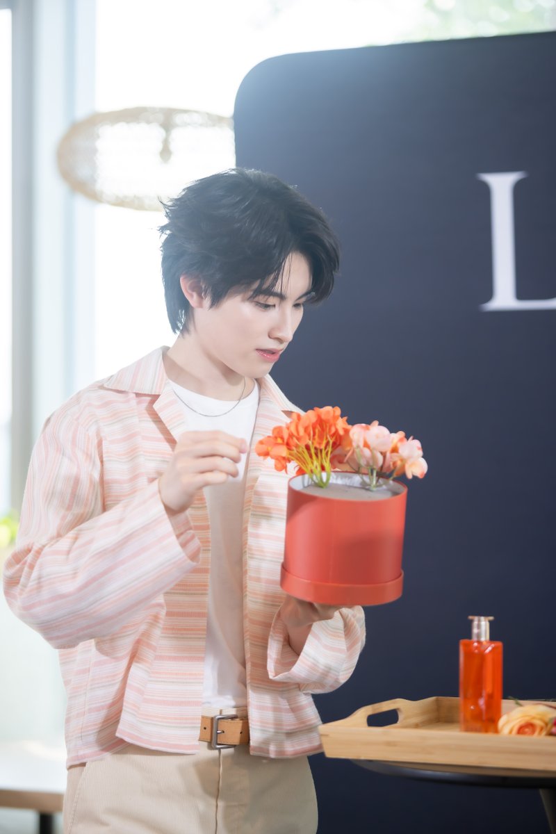 Lancôme Thailand tweet media