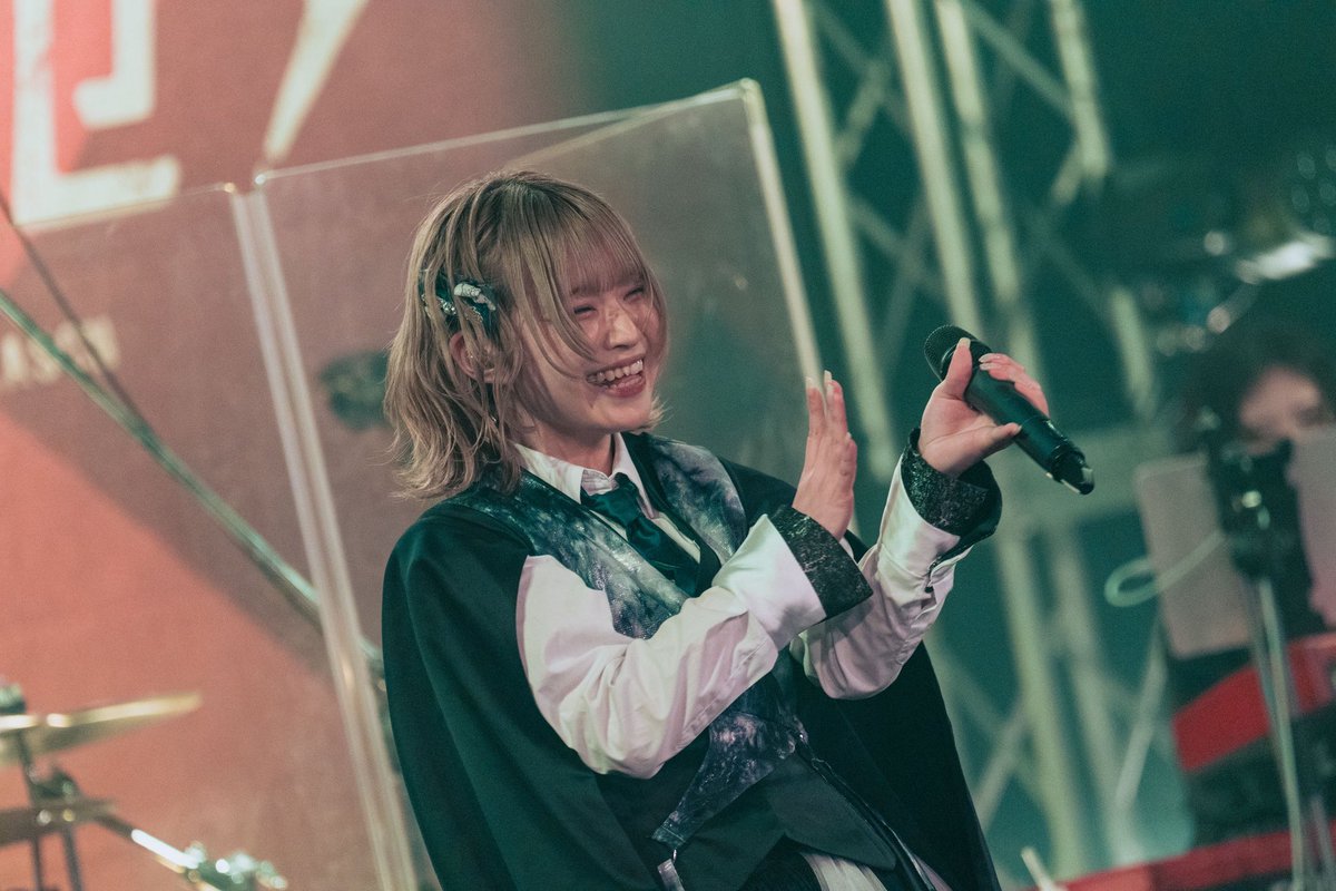 来海とい tweet media