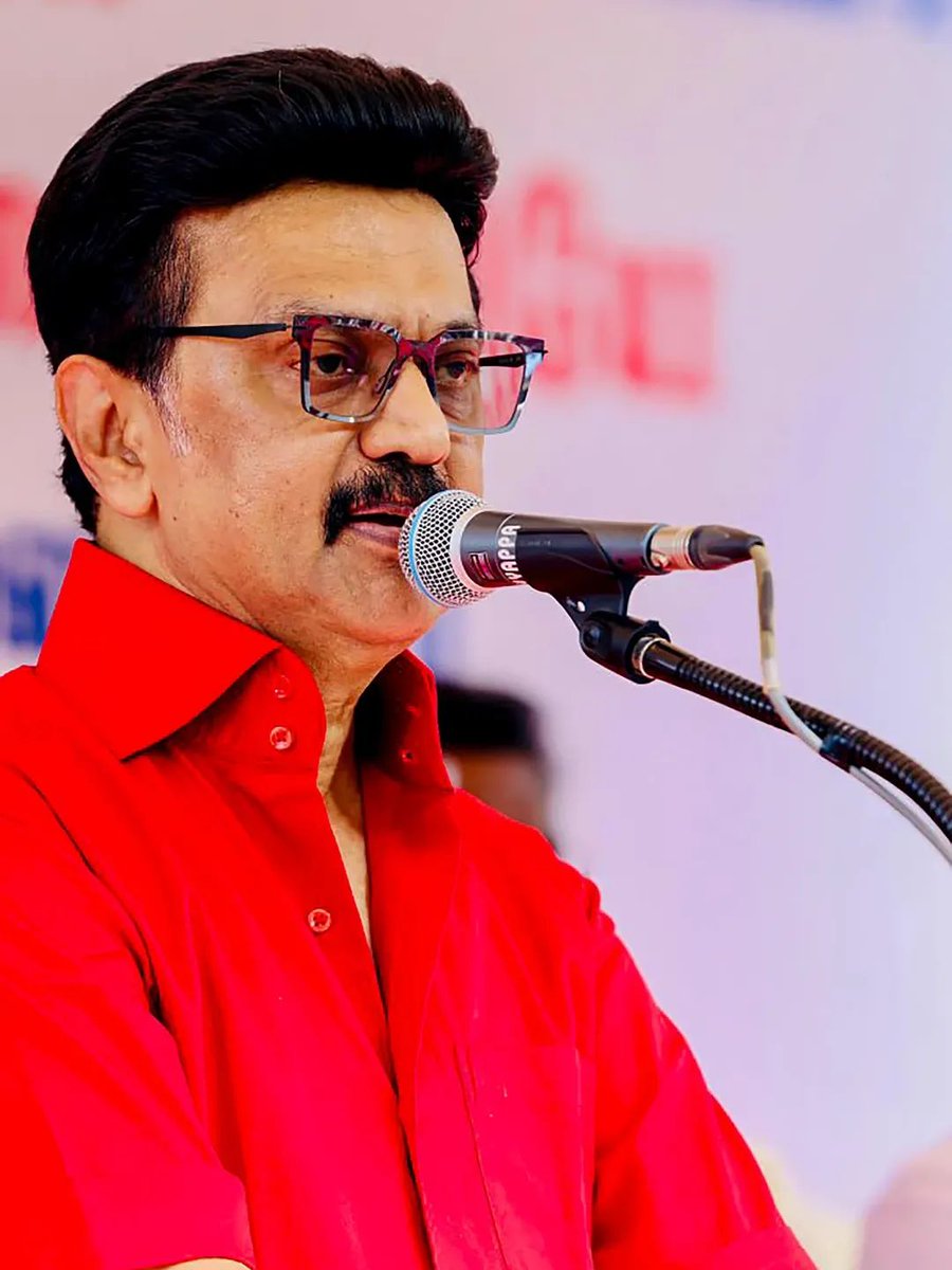 46Mmp's tweet image. மாண்புமிகு முதலமைச்சர் @mkstalin அவர்கள் 😍👇❤️ #mkstalin #picoftheday #dmk_blood