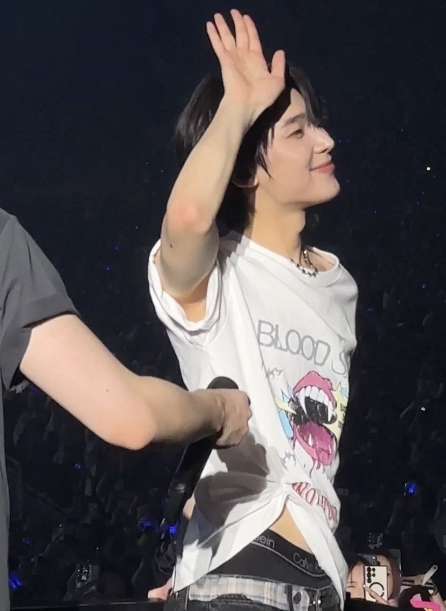 eli⭒ tweet media