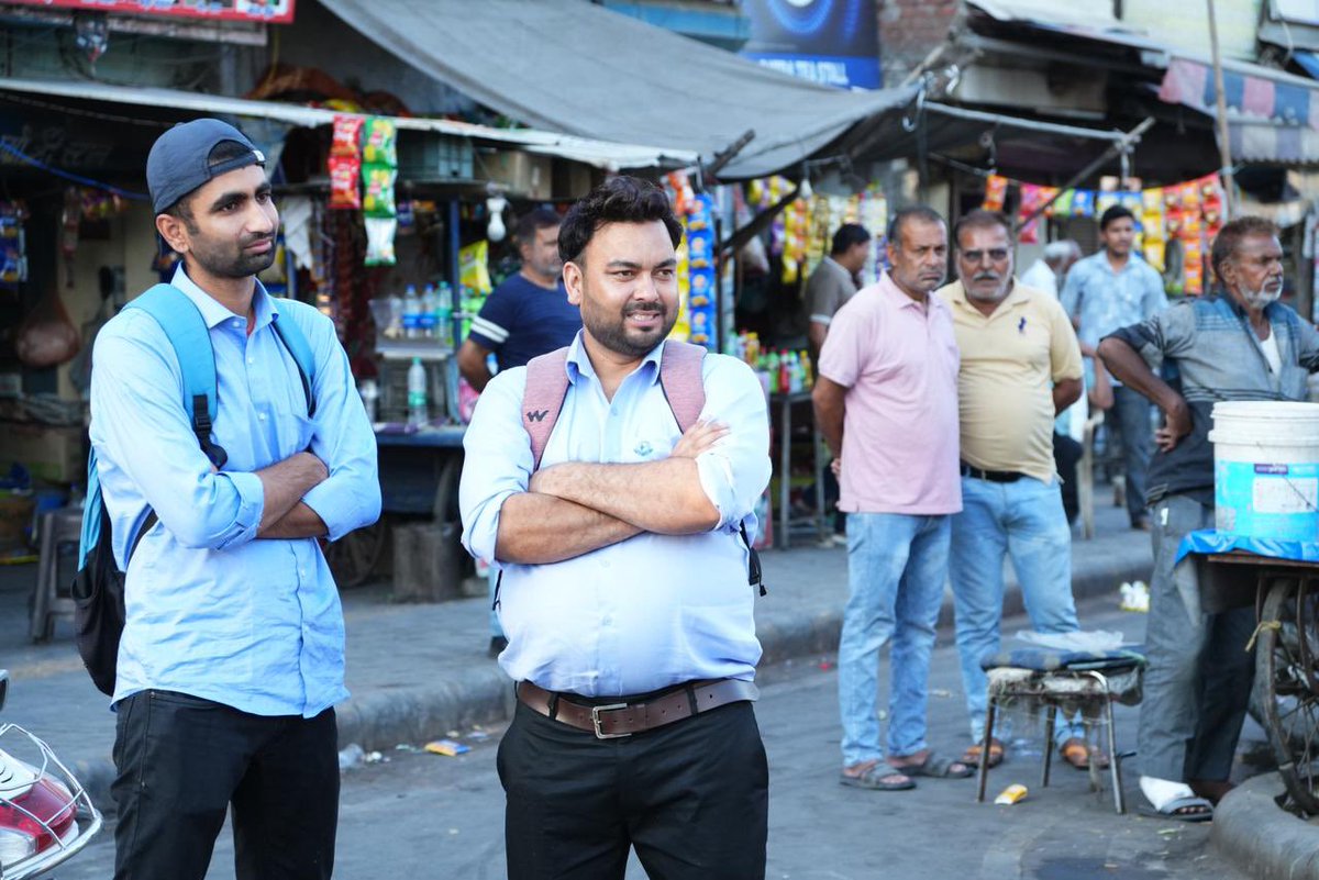 किसानों और नौजवानों के भविष्य पर हो रहे हमलों के खिलाफ 'किसान-नौजवान बचाओ यात्रा' एक मजबूत आवाज़ है.. 💪🏻🇮🇳💯

उत्तर प्रदेश युवा कांग्रेस (पश्चिम) के कार्यकर्ताओं ने IYC अध्यक्ष <a href="/UdayBhanuIYC/">Uday Bhanu Chib</a> जी के नेतृत्व में इस जनआंदोलन की शुरुआत की।

मोदी–अडानी–ट्रंप की किसान विरोधी ट्रेड डील