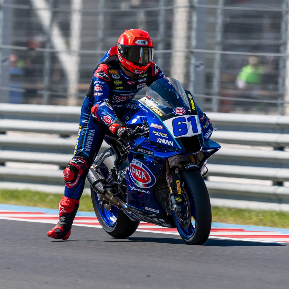 Pata Yamaha Ten Kate Racing tweet media