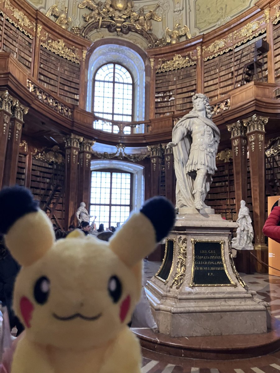 kaffee_jause's tweet image. いつ来ても綺麗

2026.4.21
#austria #Wien #ウィーン #オーストリア国立図書館 #ピカチュウ
