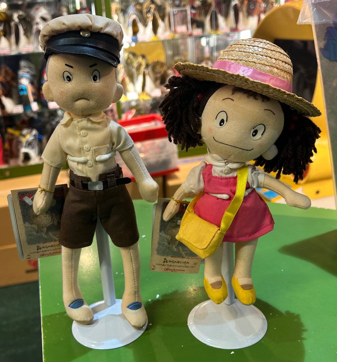 BWmoncho's tweet photo. サン･アロー となりのトトロ メイちゃん&amp;カンタ ぬいぐるみ人形もGWなんで出すよぉ☆洋服･小物別パーツの仕上がりが素晴らしいね★カンタの立体化も嬉しくて傘貸したくなるなり☆どんぐり空間にマストなアイテムだぁ★☆ https://t.co/YCoThetBYC