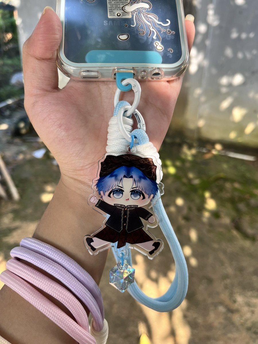 noell || jual fanmade EOS merch tweet media
