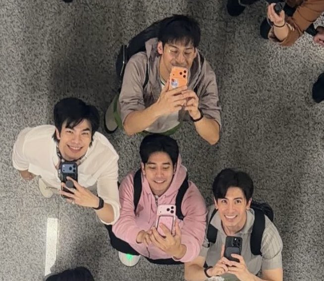 สองฮะ tweet media