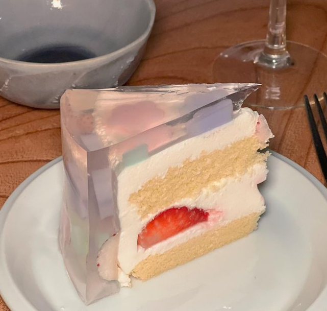 daily_dolce's tweet photo. Jelly covered sponge cake made by eatnunchi https://t.co/iybM4pLung