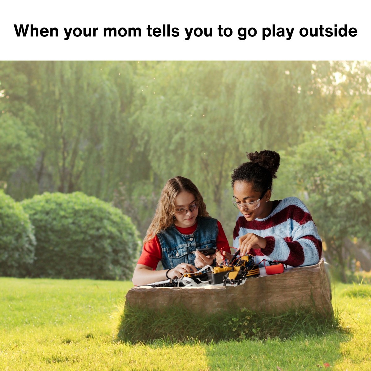 MouserElec's tweet image. Spring is finally here, which means it's time to get outside and touch grass. Who says you can't bring your tools, too? 🌻 

#Engineering #Electronics