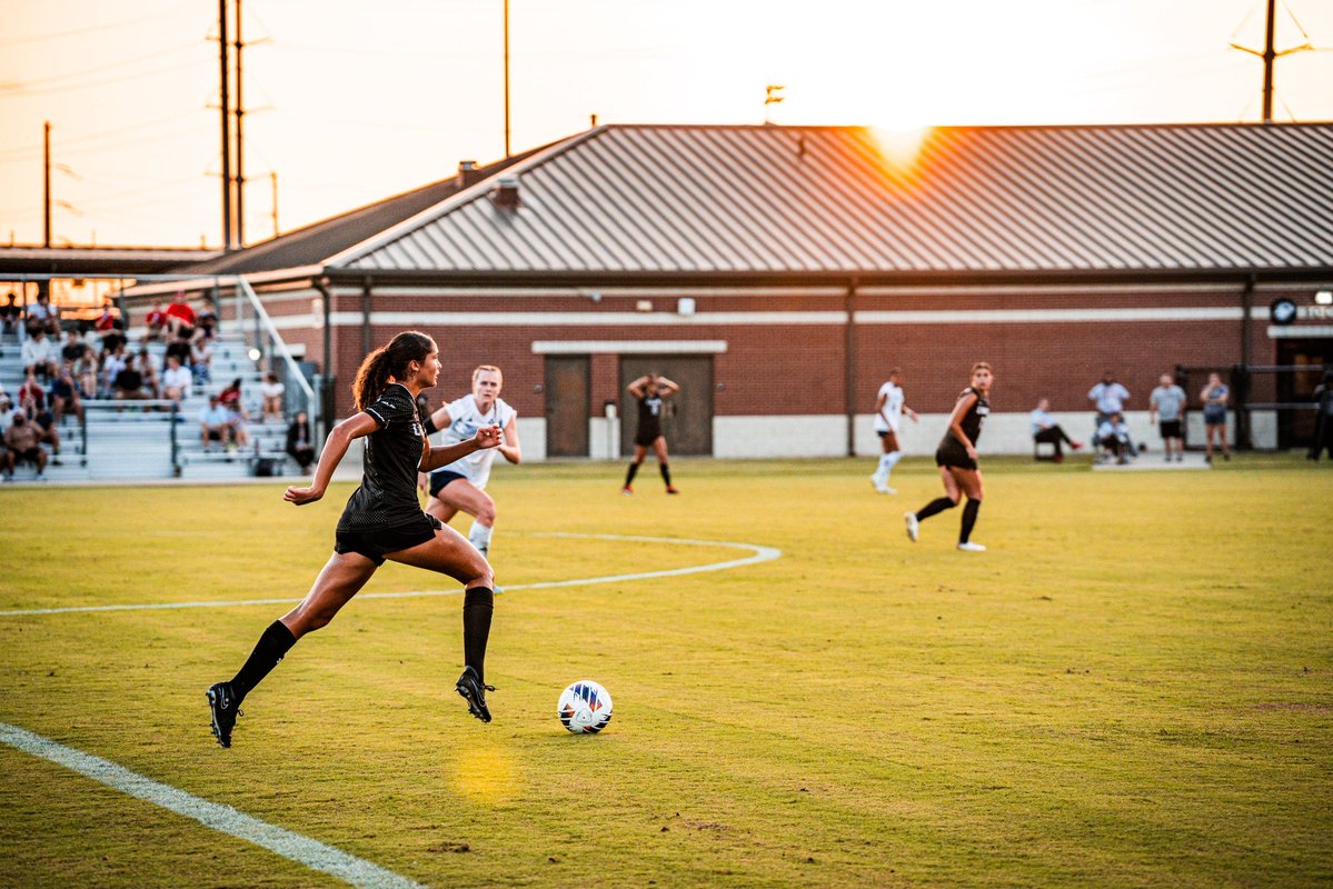 Lamar Soccer tweet media