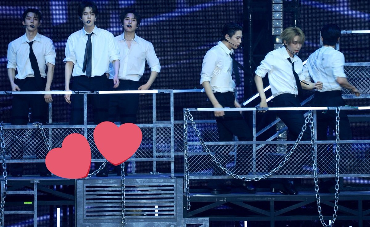 개쳐웃기네 멤버들이랑 준비한 콘서트 못할거 같아서 그가 한 일
                                                         ⬇️