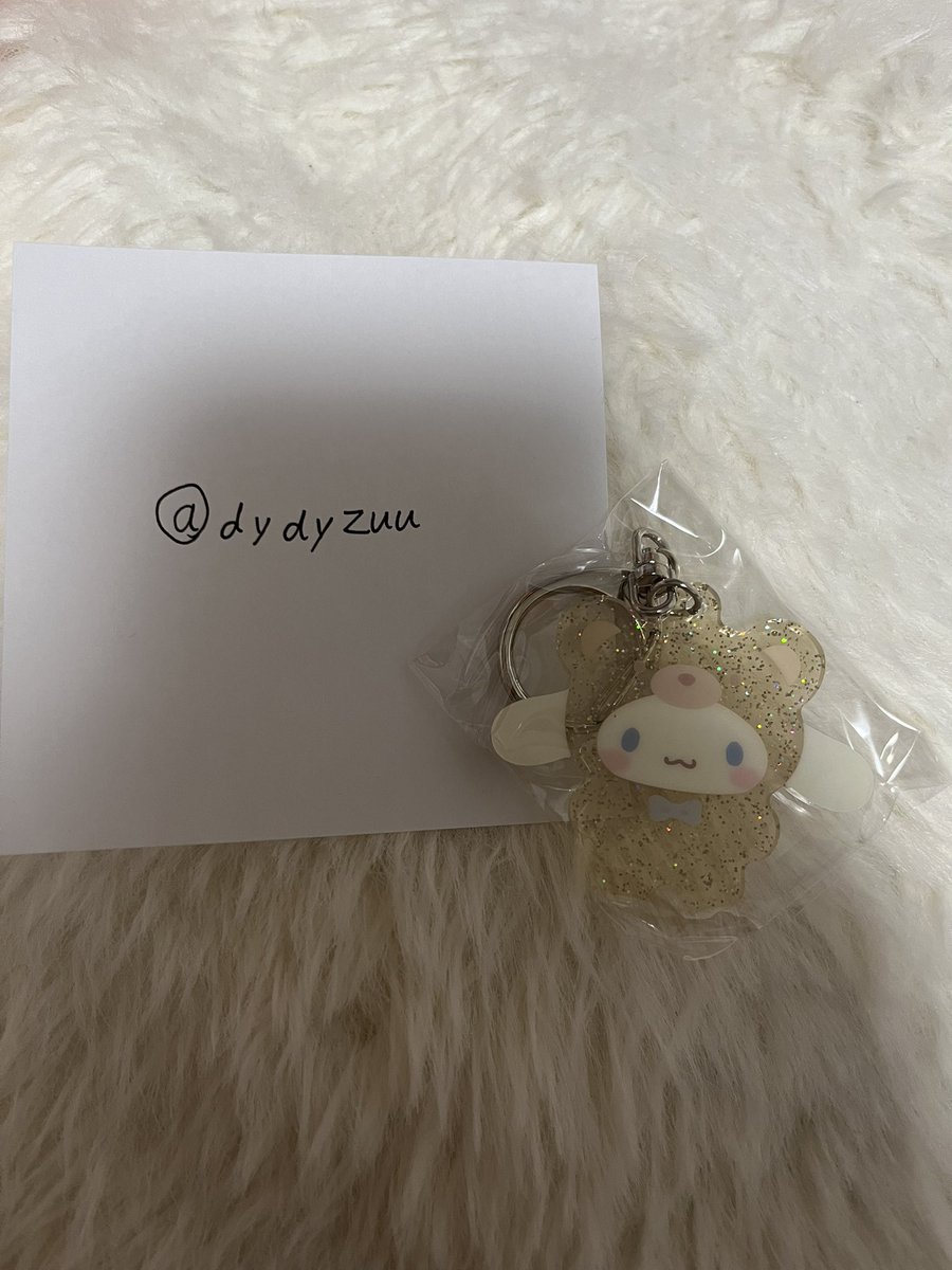 zuu tweet media