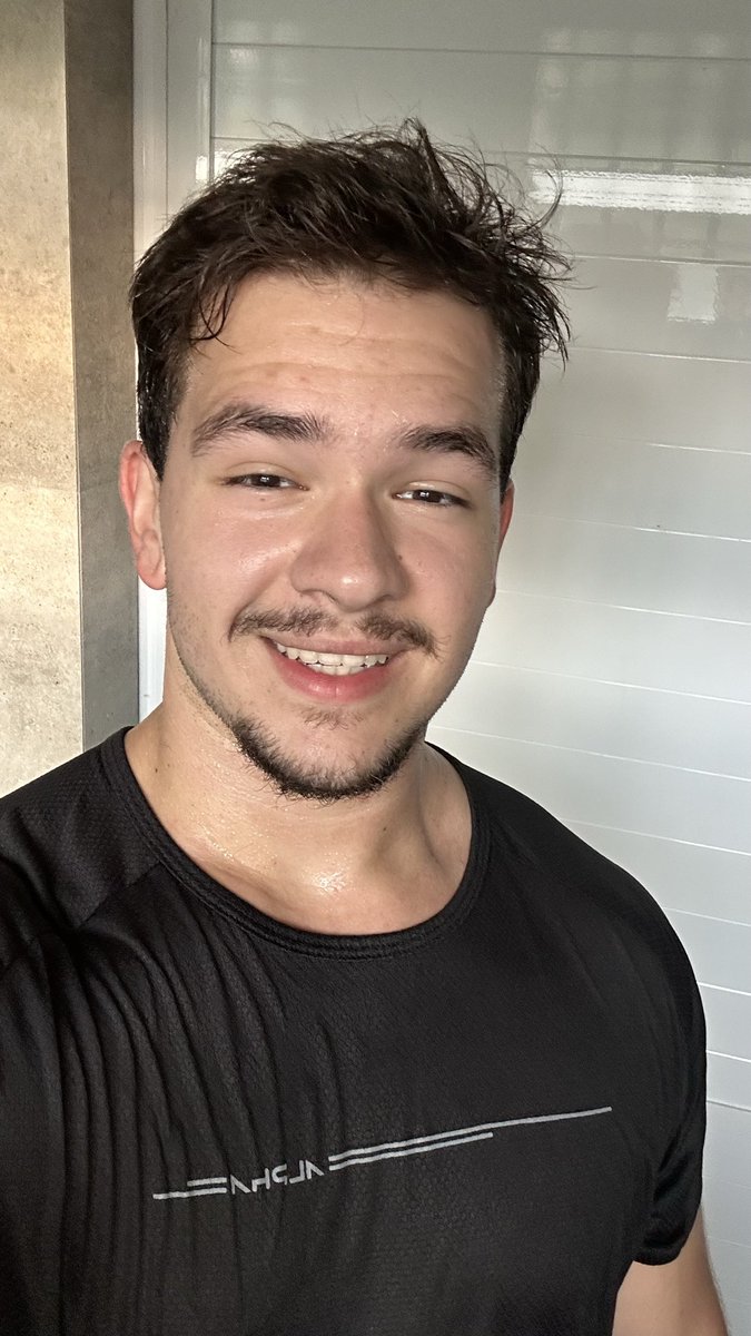 Gordelaz tweet media