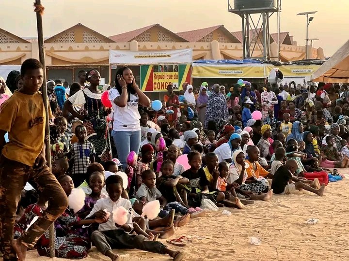 JeanJackOdg's tweet photo. #SNC2026 : En parfaite symbiose avec les festivaliers !
Au cœur du Village des communautés, le stand conjoint du PNUD et de la Brigade Centrale de Lutte contre la Cybercriminalité (BCLCC) continue d'attirer des personnalités ! https://t.co/f6sCKlnuq9