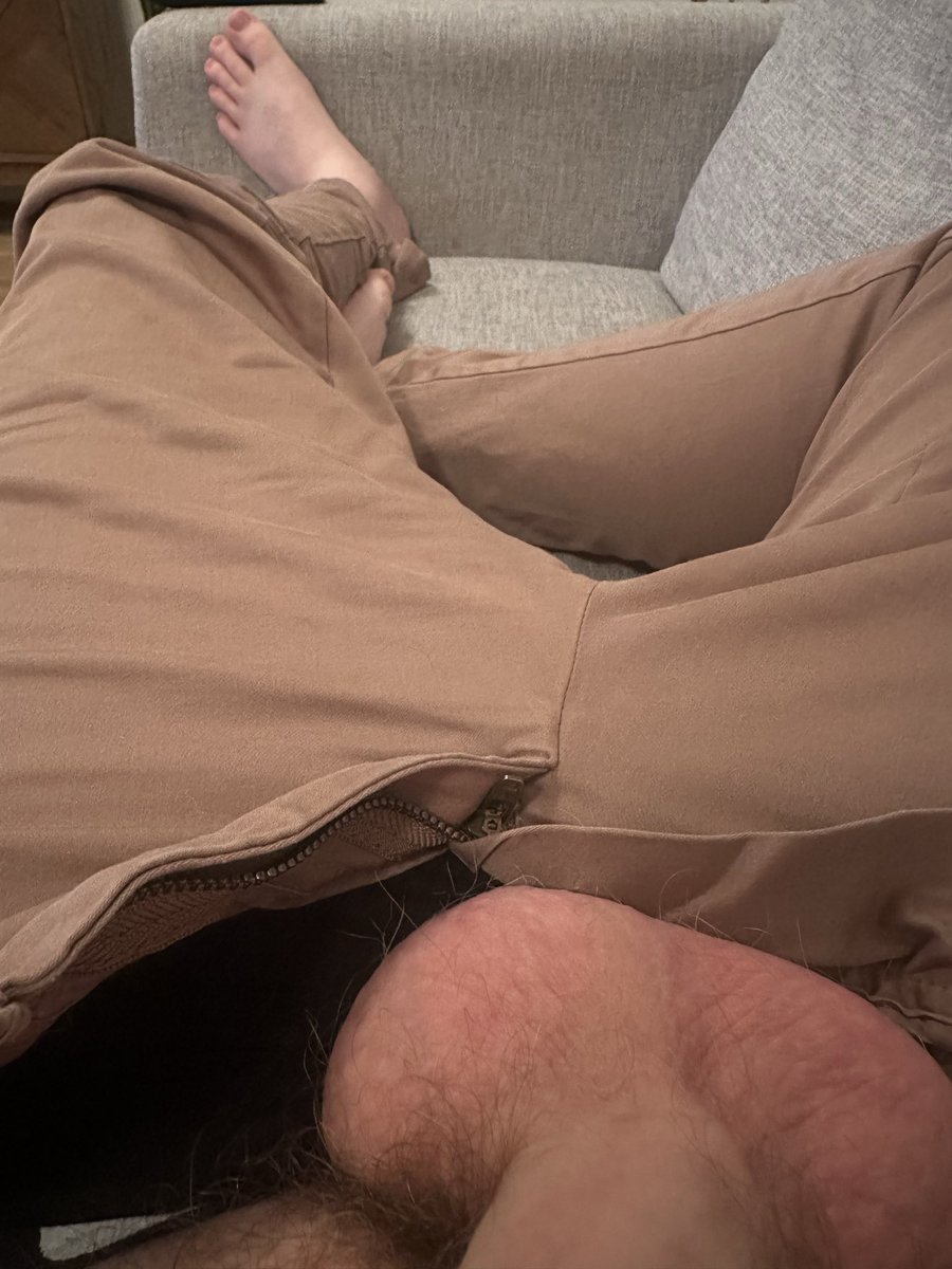 T_jacksonadl's tweet photo. Chilling https://t.co/Qv3apCXxYi