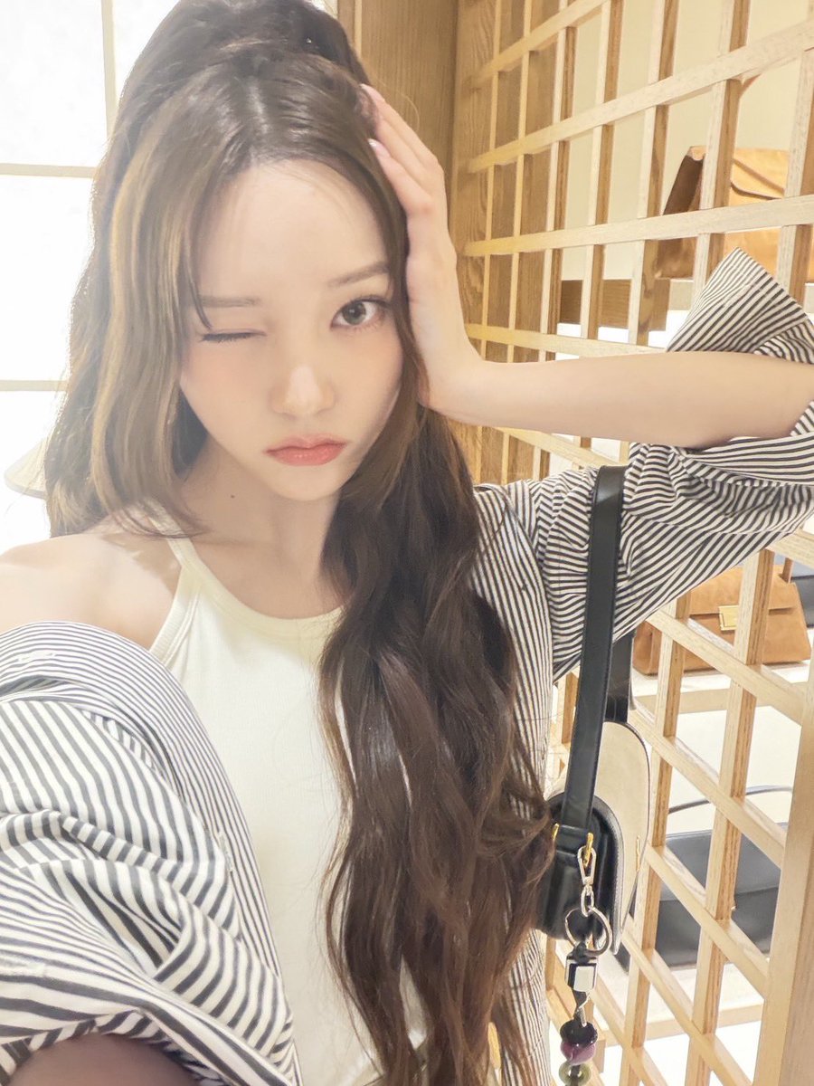 YOUNGSEO CENTRAL tweet media
