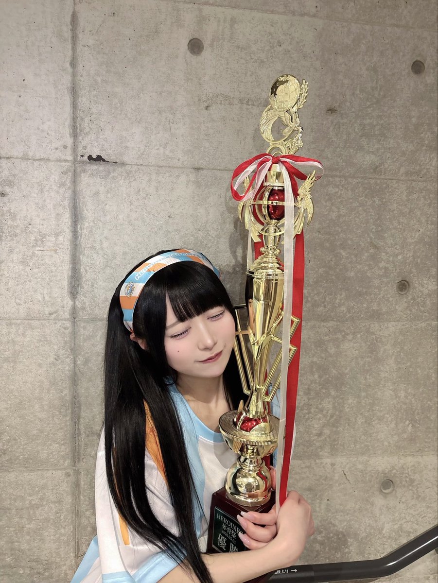 羽雲ろこ【MEGAFON】 tweet media