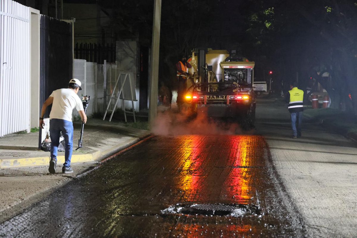 📢 Con turnos día y noche, Gobierno Estatal rescata la 20 Sur en El Mirador

<a href="/armentapuebla_/">Alejandro Armenta</a> <a href="/InfraGobPue/">Secretaría de Infraestructura</a> 

📰 puebla.gob.mx/index.php/noti…

#PorAmorAPuebla
