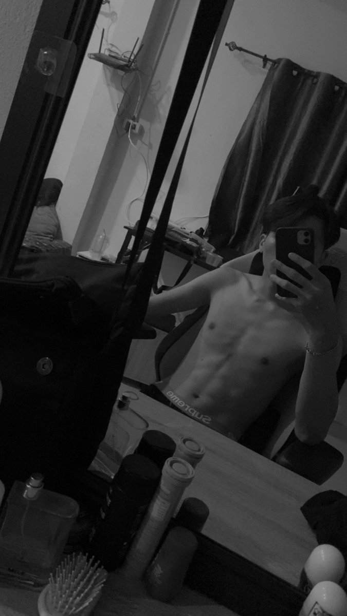 บาสอยากเป็นเด็ก tweet media