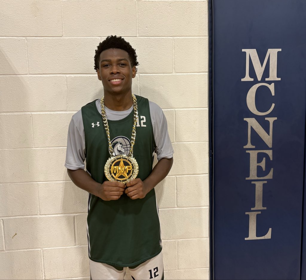 McNeil Hoops tweet media