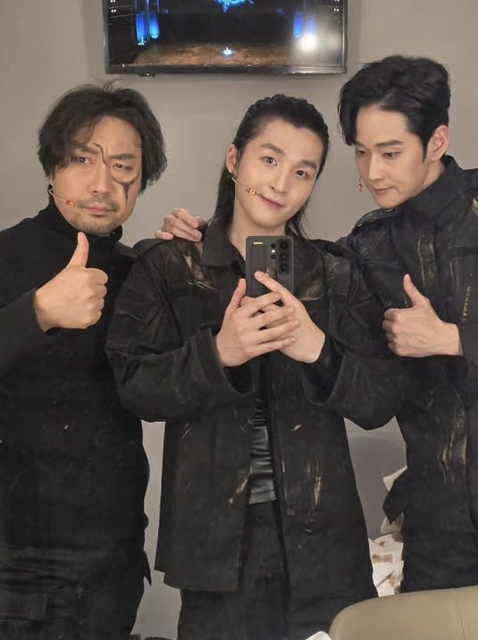 아무개 tweet media